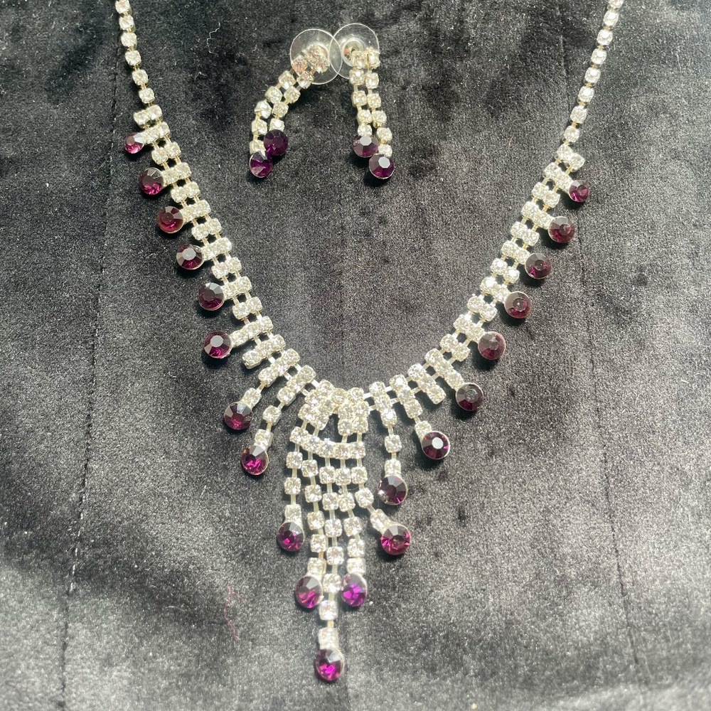 Stunning fashionable tiara, bridal jewelry set, bling bling